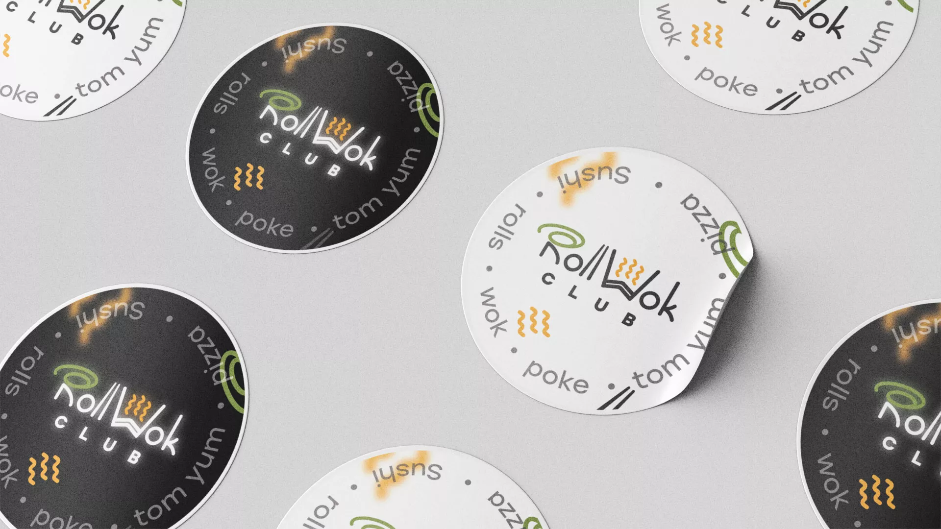 Создание дизайна упаковки суши-бара «Roll Wok Club» в Дубне